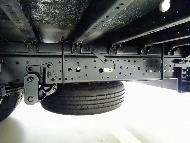 いすゞ エルフ TPG-NPS85AN(4WD)の写真41