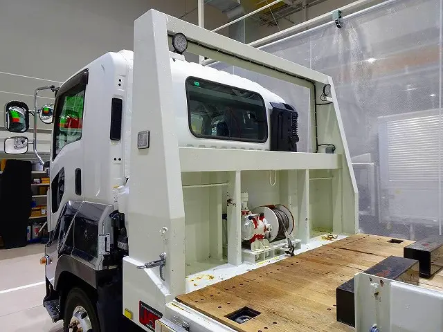 鳥居左右作業灯　ウインチ付|いすゞ ギガ 2PG-CYH77C(8x4)の写真24