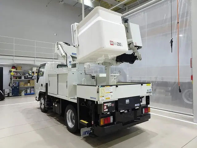 お問合せ管理No.J231 H29 エルフ 0.5t 4WD(切替式) FFL 標準 10M高所作業車|いすゞ エルフ TPG-NKS85AN(4WD)の写真4