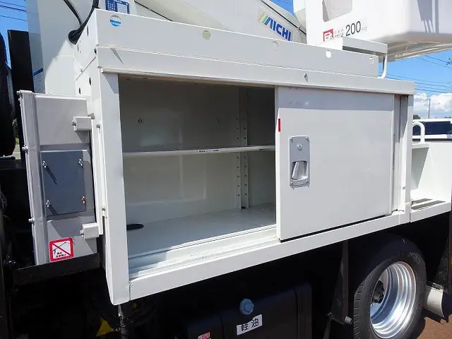 いすゞ エルフ TPG-NKS85AN(4WD)の写真25