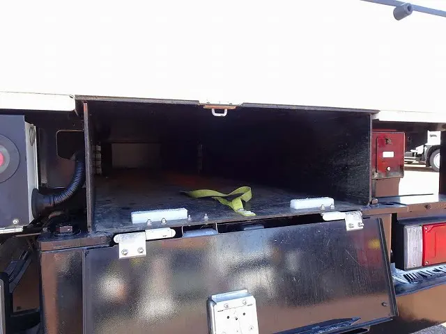 いすゞ エルフ TPG-NKS85AN(4WD)の写真32