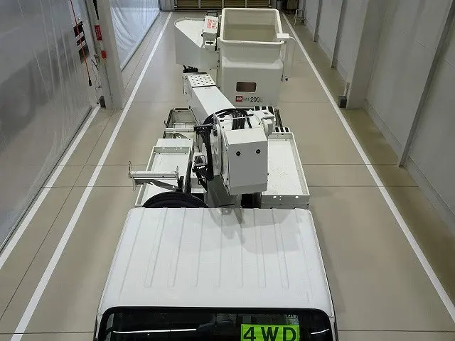 いすゞ エルフ TPG-NKS85AN(4WD)の写真48