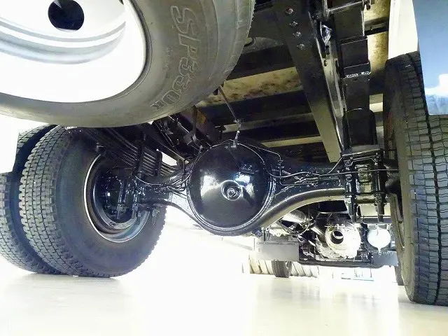 いすゞ フォワード TKG-FRR90S2(2WD)の写真39