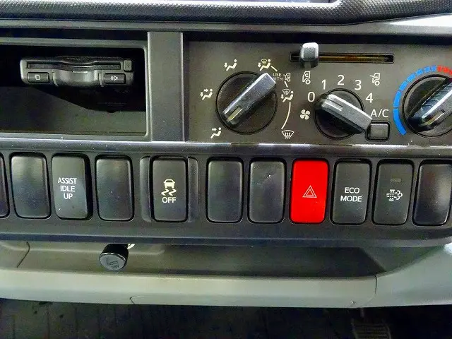 日野 デュトロ TKG-XZC605M(2WD)の写真11