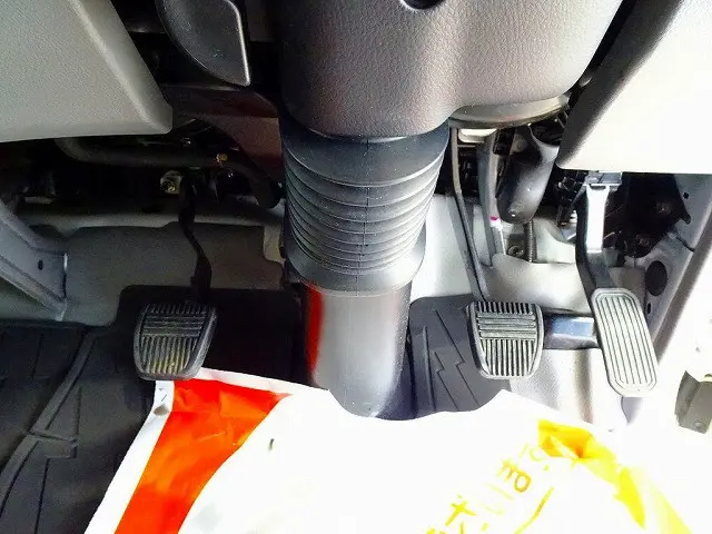 日野 デュトロ TKG-XZC605M(2WD)の写真15