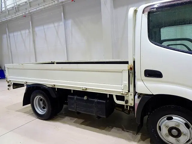 日野 デュトロ TKG-XZC605M(2WD)の写真21