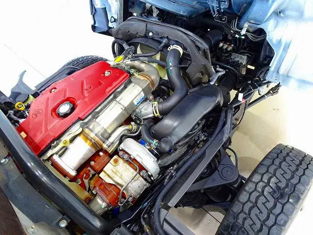 エンジンルーム|日野 デュトロ TKG-XZC605M(2WD)の写真31