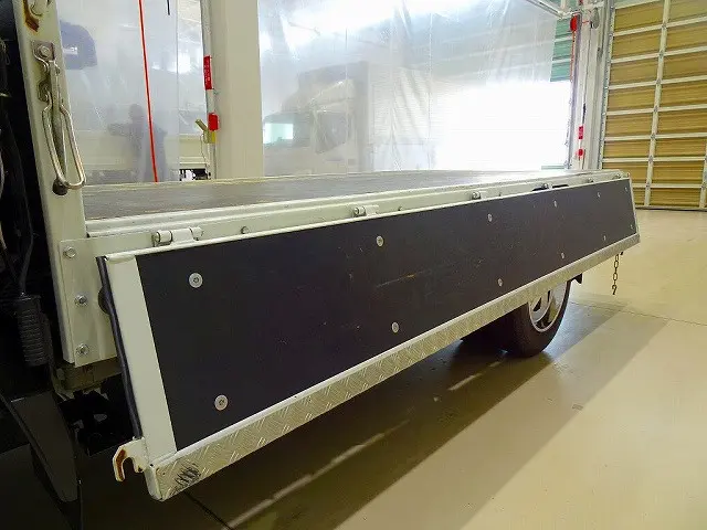 荷台内寸:312×162×38 三方開 アオリ三方上部アルミ縞鋼板 リアアオリチェーン2個|いすゞ エルフ 2RG-NKR88A(2WD)の写真26