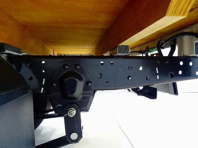 いすゞ エルフ 2RG-NKR88A(2WD)の写真35