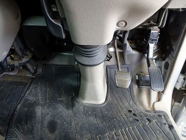 トヨタ トヨエース QDF-KDY231(2WD)の写真17