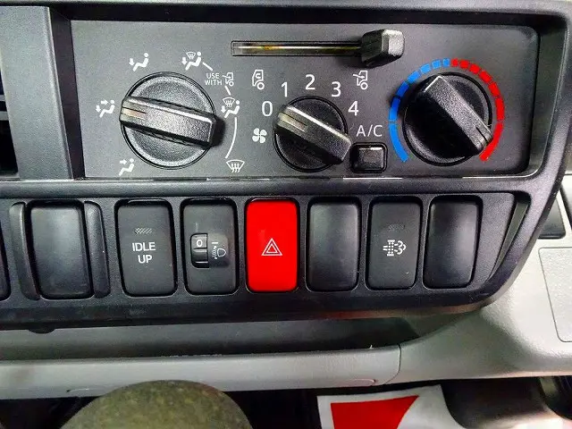 トヨタ ダイナ LDF-KDY281(4WD)の写真12