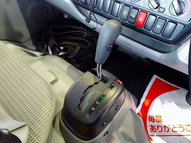 フロアAT 2ペダル|トヨタ ダイナ LDF-KDY281(4WD)の写真13