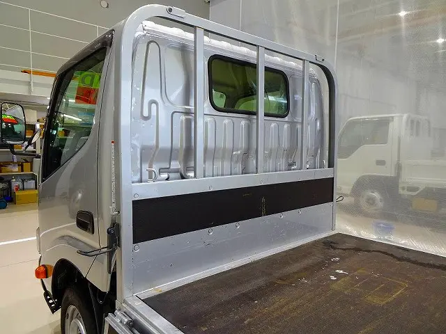 荷台内寸:311×161×38 三方開 荷台用幌シート付(テープ補修跡あり) リアアオリチェーン2個|トヨタ ダイナ LDF-KDY281(4WD)の写真22