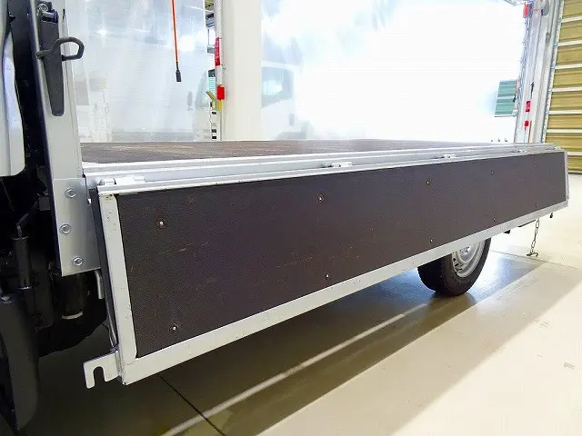 荷台内寸:311×161×38 三方開 荷台用幌シート付(テープ補修跡あり) リアアオリチェーン2個|トヨタ ダイナ LDF-KDY281(4WD)の写真25