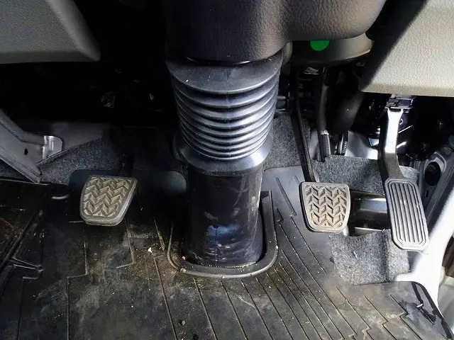 トヨタ ダイナ 2KG-XZC645(2WD)の写真17