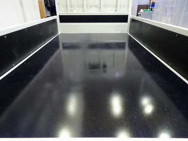 荷台内寸:311×161×38 三方開 床鉄板張り リアアオリチェーン2個|日野 デュトロ TPG-XZU605M(2WD)の写真19