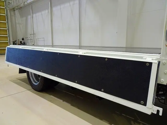 荷台内寸:311×161×38 三方開 床鉄板張り リアアオリチェーン2個|日野 デュトロ TPG-XZU605M(2WD)の写真24