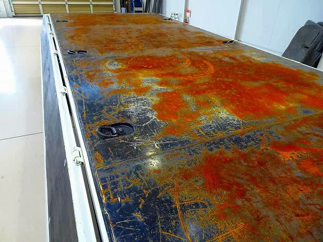 荷台内寸：434×179×38　三方開　床鉄板張り　埋め込みフック3対　左右セイコーラック　前立て鳥居アングル補強加工/枕木(ボルト止め)|三菱 キャンター 2PG-FGA50(4WD)の写真26