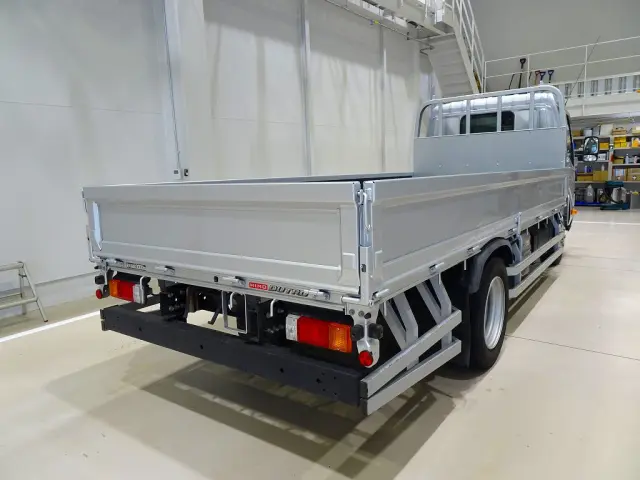 日野 デュトロ 2RG-XZU655M(2WD)の写真3