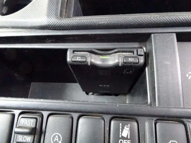 日野 デュトロ 2RG-XZU655M(2WD)の写真13