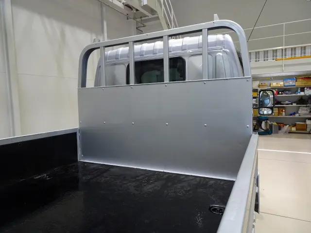 日野 デュトロ 2RG-XZU655M(2WD)の写真24