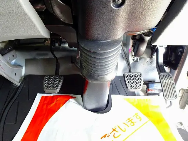 日野 デュトロ 2RG-XZU710M(2WD)の写真15