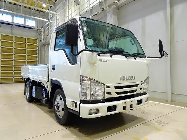 いすゞ エルフ 2RG-NHS88A(4WD)の写真2