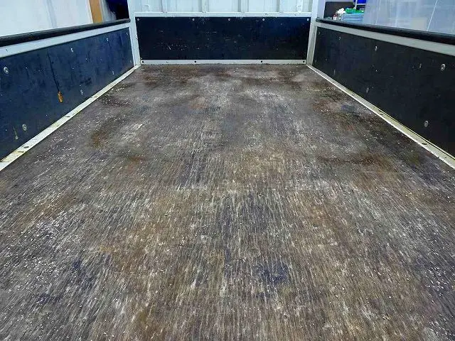 いすゞ エルフ 2RG-NHS88A(4WD)の写真19