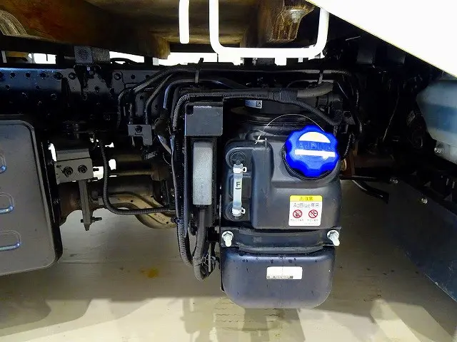 いすゞ エルフ 2RG-NHS88A(4WD)の写真28