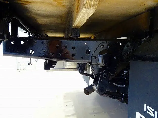 いすゞ エルフ 2RG-NHS88A(4WD)の写真30