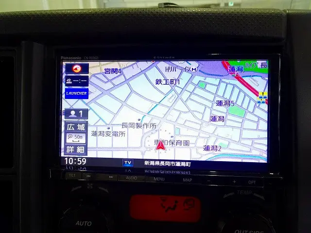 社外メモリーナビ/フルセグTV/DVD(CN-RE06D)|いすゞ フォワード 2RG-FRR90T2(2WD)の写真14