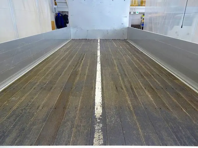 荷台内寸:530×216×47 小平産業 三方開 アルミアオリ 左右セイコーラック 左右リア支柱脱着可 横ねた15本 前立て鳥居鉄板張り/丸フック4個 左右床端ラッシングレールフック付|いすゞ フォワード 2RG-FRR90T2(2WD)の写真25