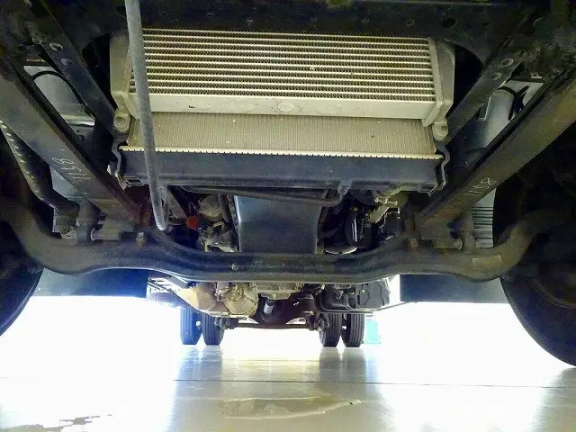 いすゞ フォワード 2RG-FRR90T2(2WD)の写真38