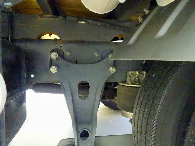 いすゞ フォワード 2RG-FRR90T2(2WD)の写真41