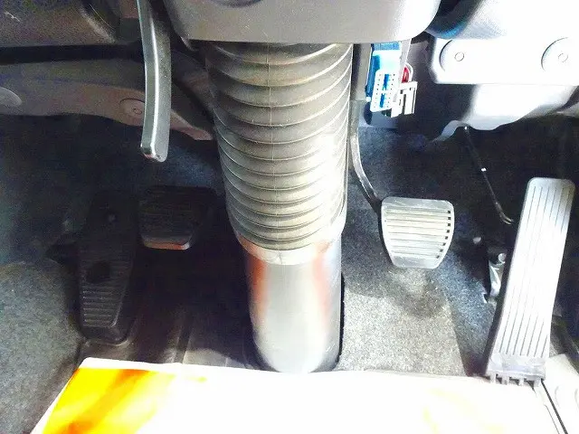 いすゞ ギガ 2PG-CYJ77C(8x4)の写真18