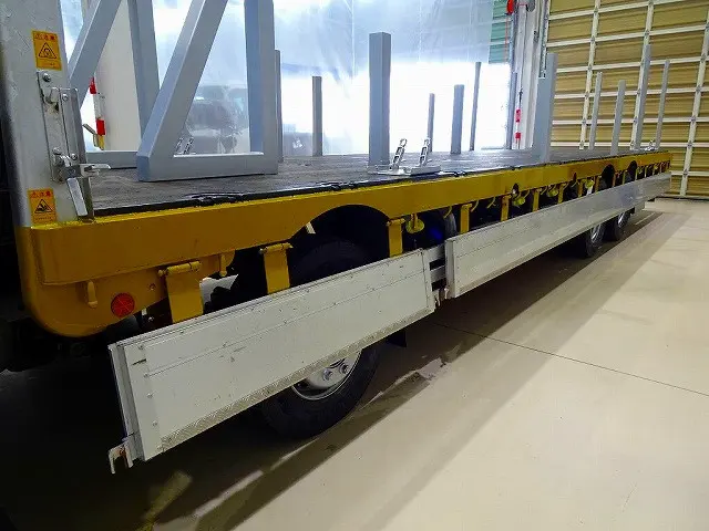 荷台内寸：960×243×28　五方開　左右中間/リアアオリ支柱脱着可　左右床フック13対/中央埋め込みフック12個|いすゞ ギガ 2PG-CYJ77C(8x4)の写真32