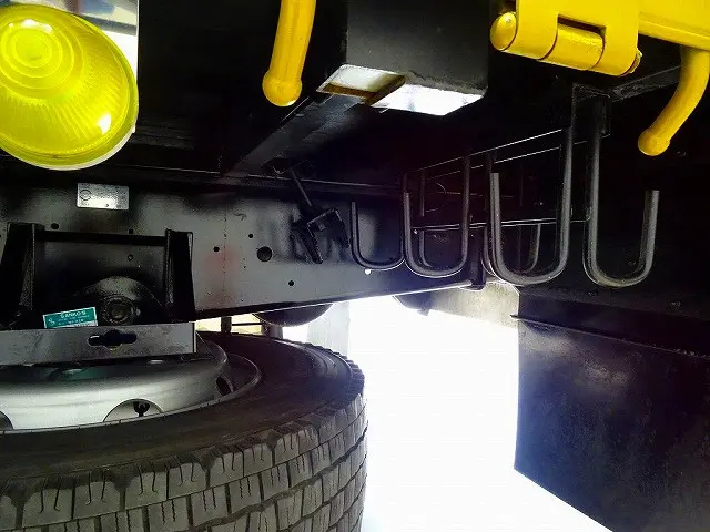 いすゞ ギガ 2PG-CYJ77C(8x4)の写真43