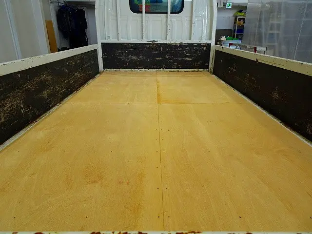 荷台内寸:311×161×38 三方開 床板張替え|いすゞ エルフ TRG-NHS85A(4WD)の写真19