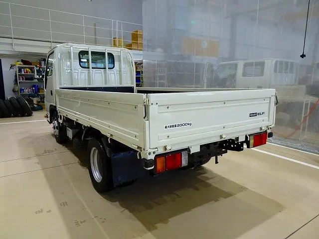 お問合せ管理No.A641　H30 エルフ 2t FFL 標準 平ボデー 総重量5t未満|いすゞ エルフ TPG-NJR85A(2WD)の写真4