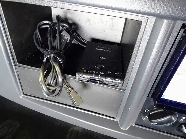 ETC|いすゞ エルフ 2PG-NPS88AR(4WD)の写真13