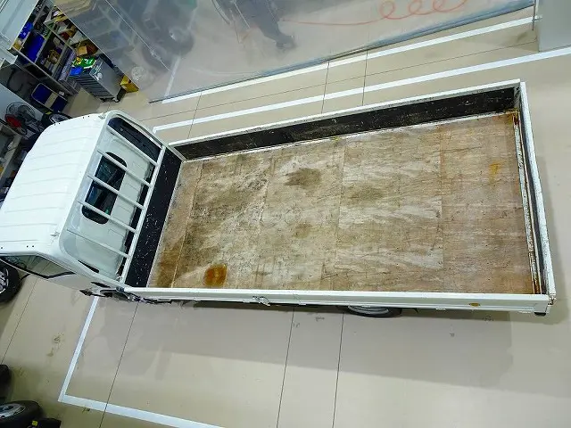 ☆ルームクリーニング&外装仕上げ済み☆|いすゞ エルフ 2PG-NPS88AR(4WD)の写真32