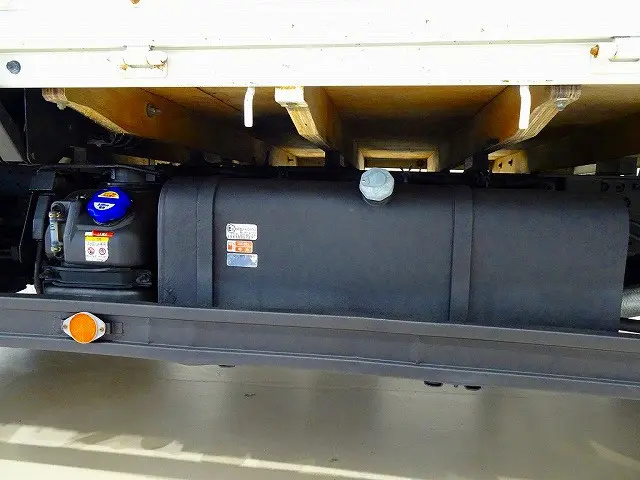 いすゞ エルフ 2PG-NPS88AR(4WD)の写真42