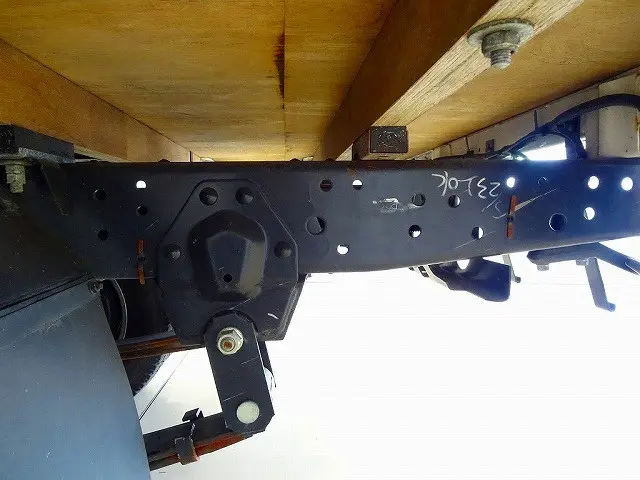 いすゞ エルフ TRG-NHR85A(2WD)の写真39