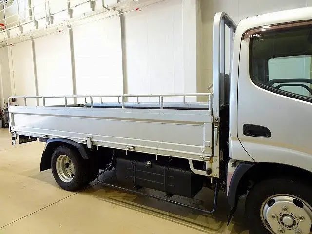 日野 デュトロ TPG-XZC645M(2WD)の写真22
