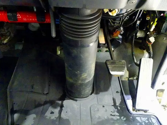 いすゞ エルフ TKG-NJR85A(2WD)の写真13