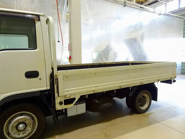 いすゞ エルフ TRG-NHR85A(2WD)の写真18