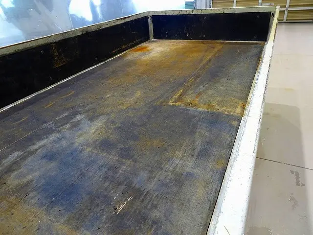 いすゞ エルフ TRG-NHR85A(2WD)の写真22