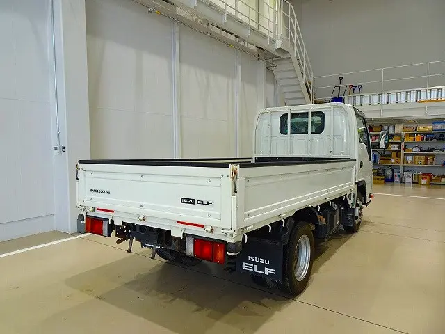 いすゞ エルフ TKG-NJR85A(2WD)の写真3