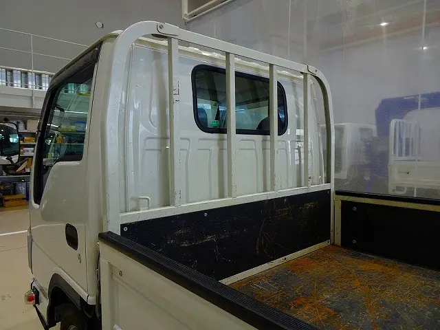 いすゞ エルフ TKG-NJR85A(2WD)の写真18