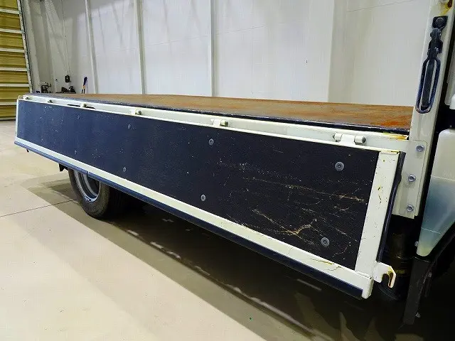 荷台内寸：312×161×38　三方開　床鉄板張り　アオリ三方上部プロテクター付|いすゞ エルフ TKG-NJR85A(2WD)の写真22